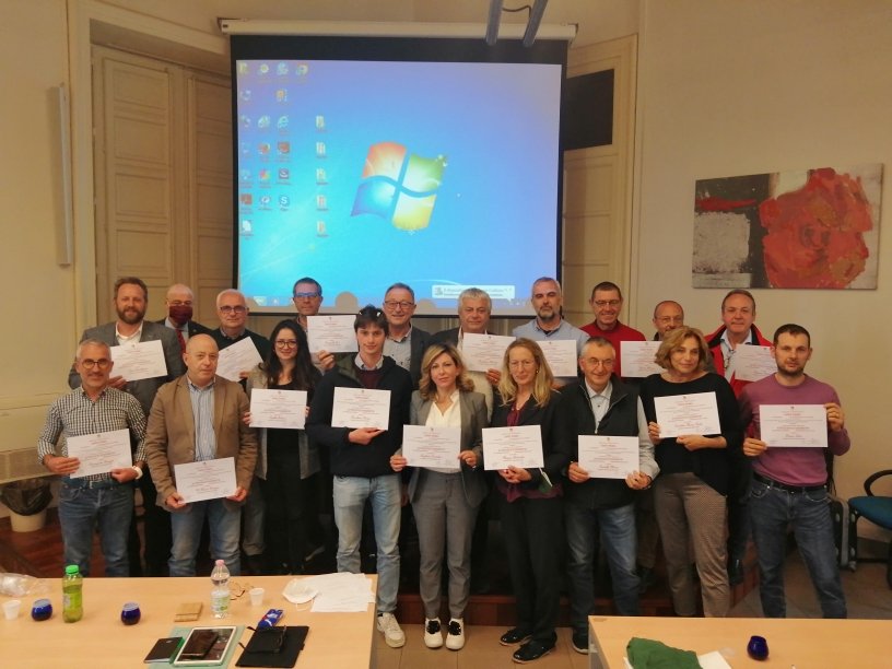 In Sicilia si diplomano sedici nuovi capi panel di olio di oliva